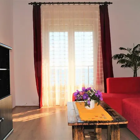 Nataly Apartment